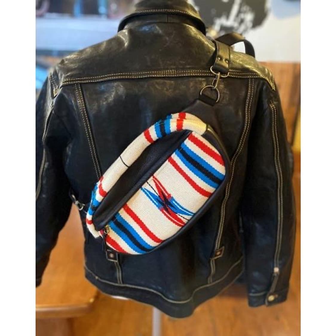 ortega's 오르테가 사슴가죽 숄더백  상품이미지5