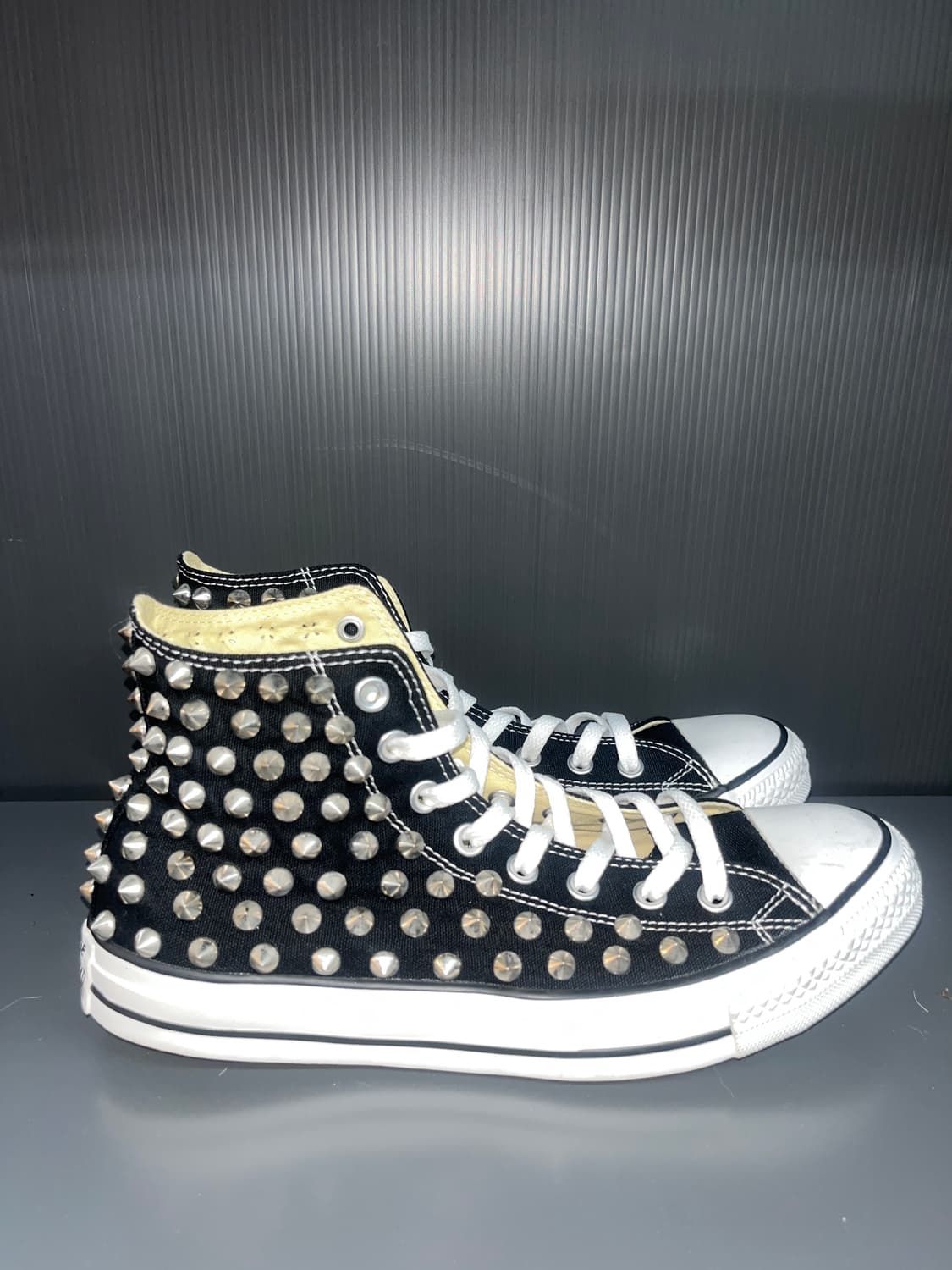 스파이크 커스텀 컨버스 상품이미지3