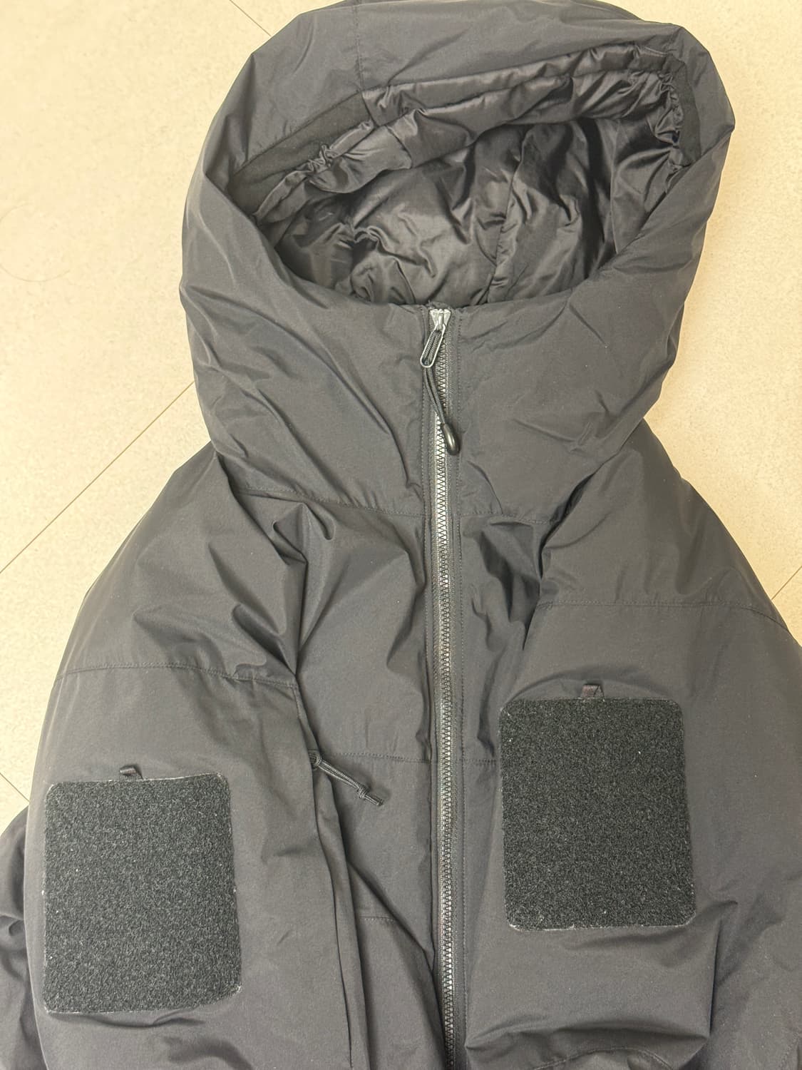 신품급) 아크테릭스 리프 콜드 2.0 블랙 M사이즈 팝니다 상품이미지4