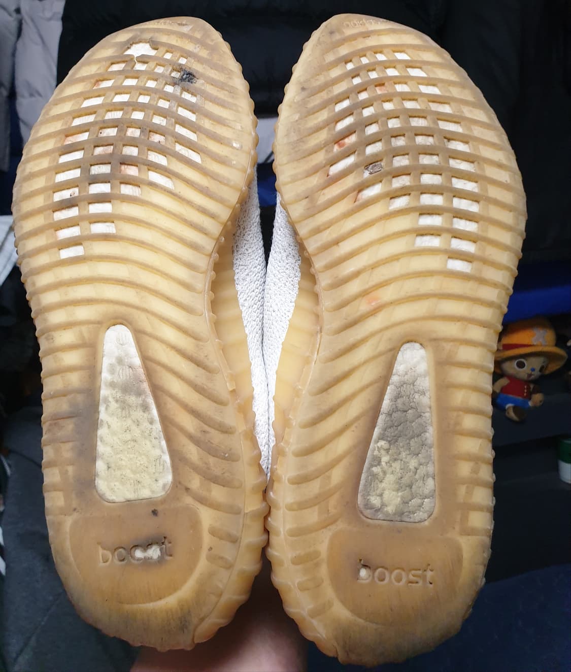 아디다스 이지부스트 350 크림 트리플 화이트 (265) 상품이미지4