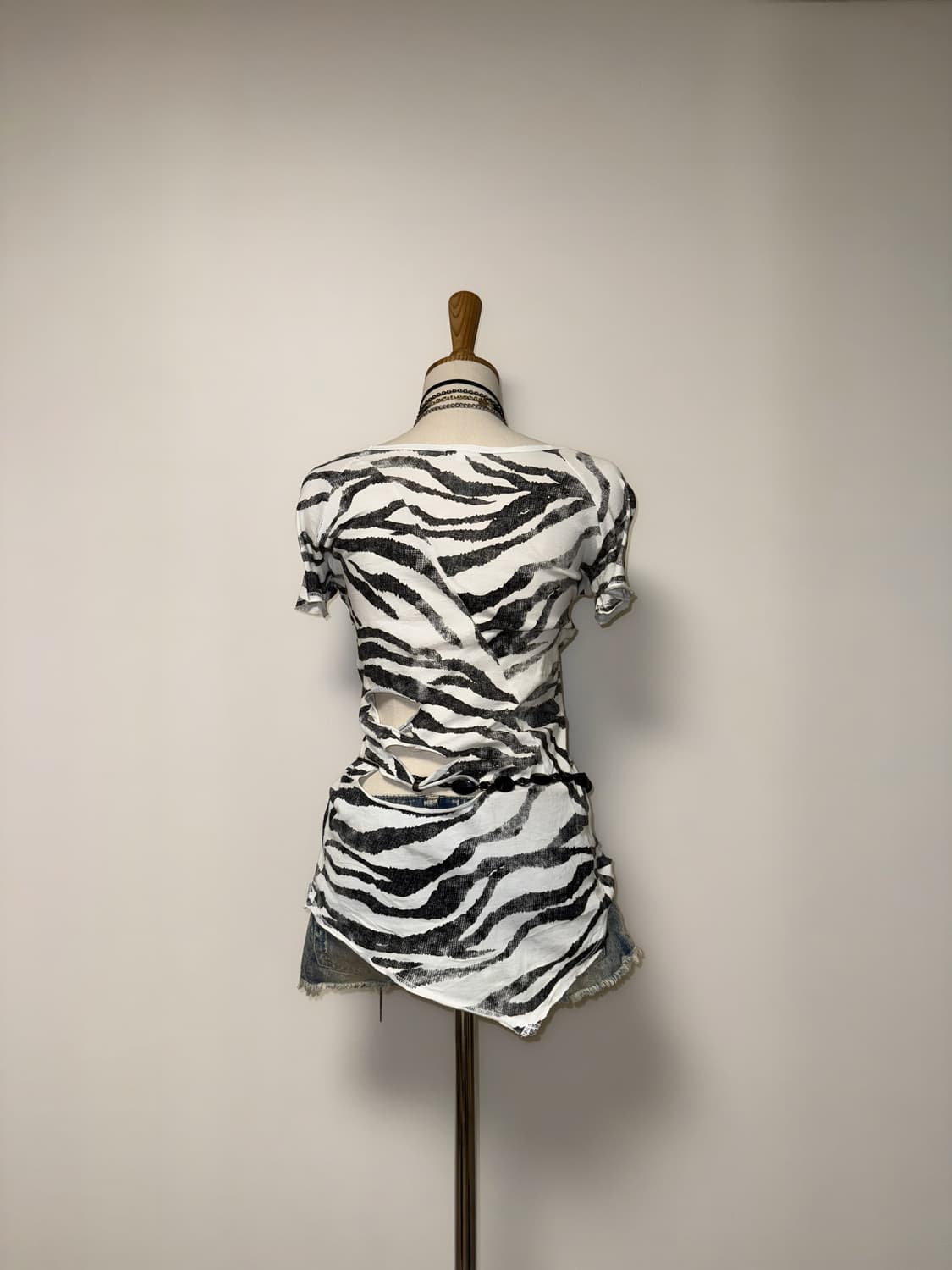 지브라 스크래치 언발 갸루탑 상품이미지5