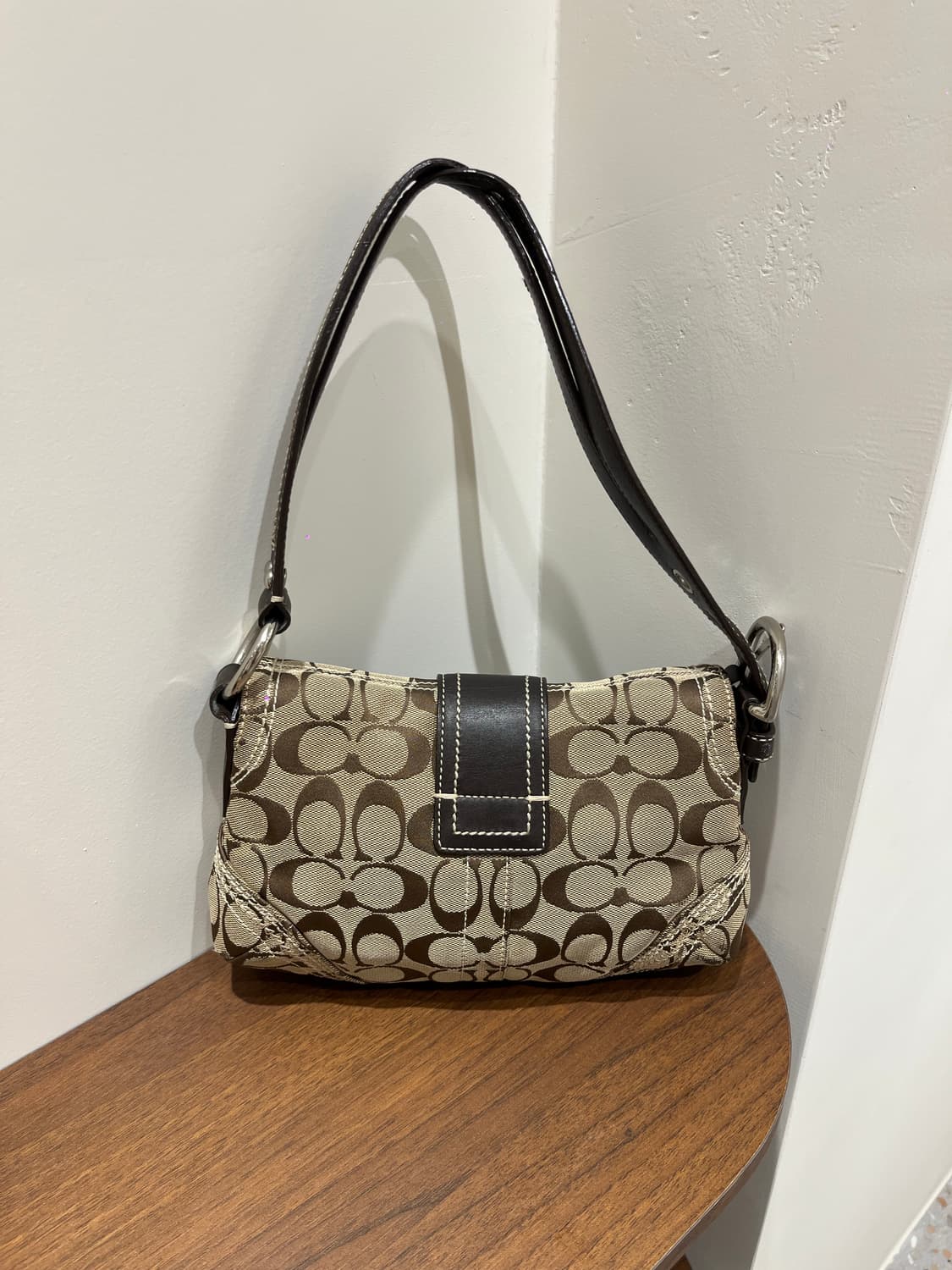 Coach Basic Shoulder Bag 상품이미지3