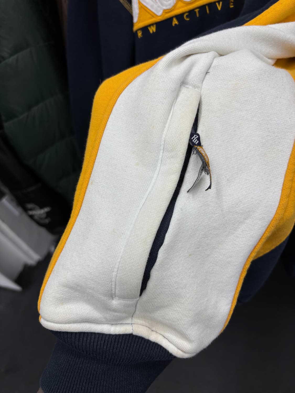 로카웨어 올드스쿨 집업 상품이미지9