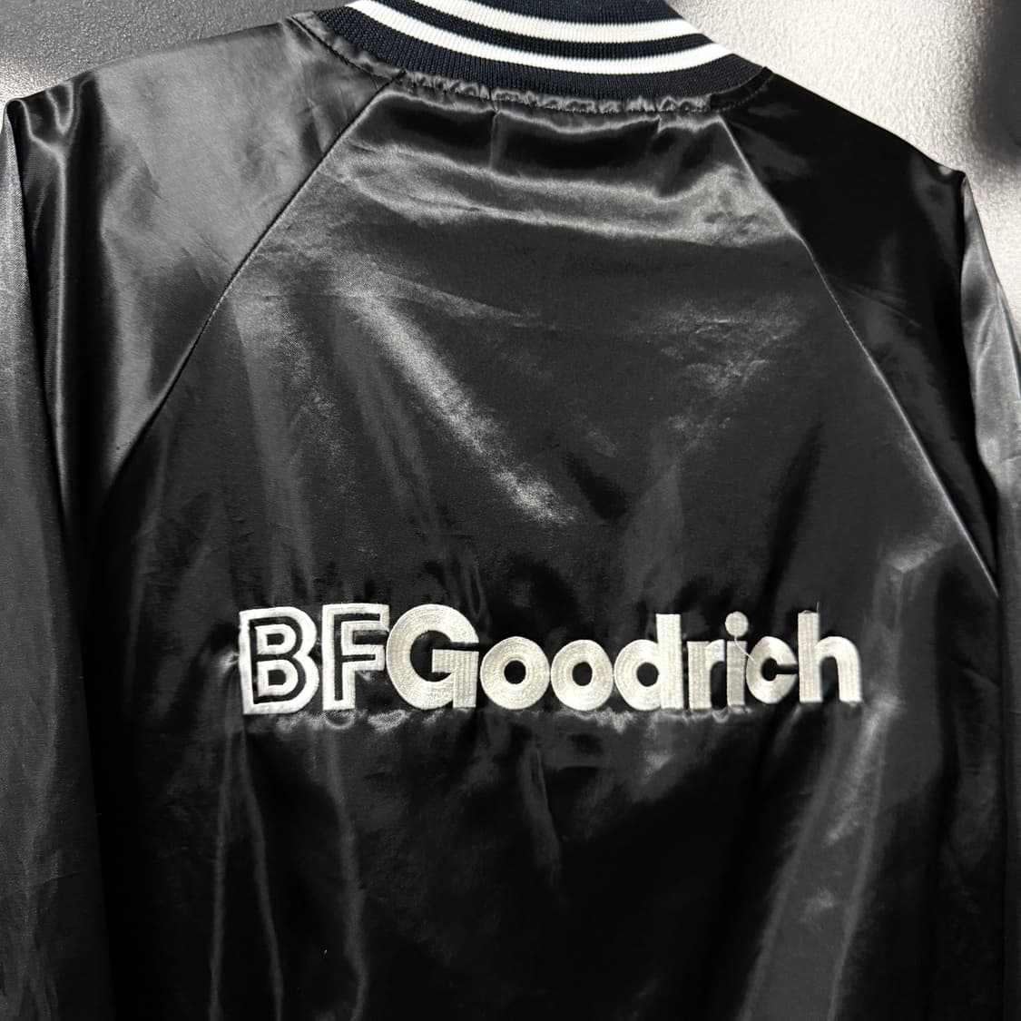 Hartwell USA 올드스쿨 굿리치 사틴 바시티 자켓 상품이미지4