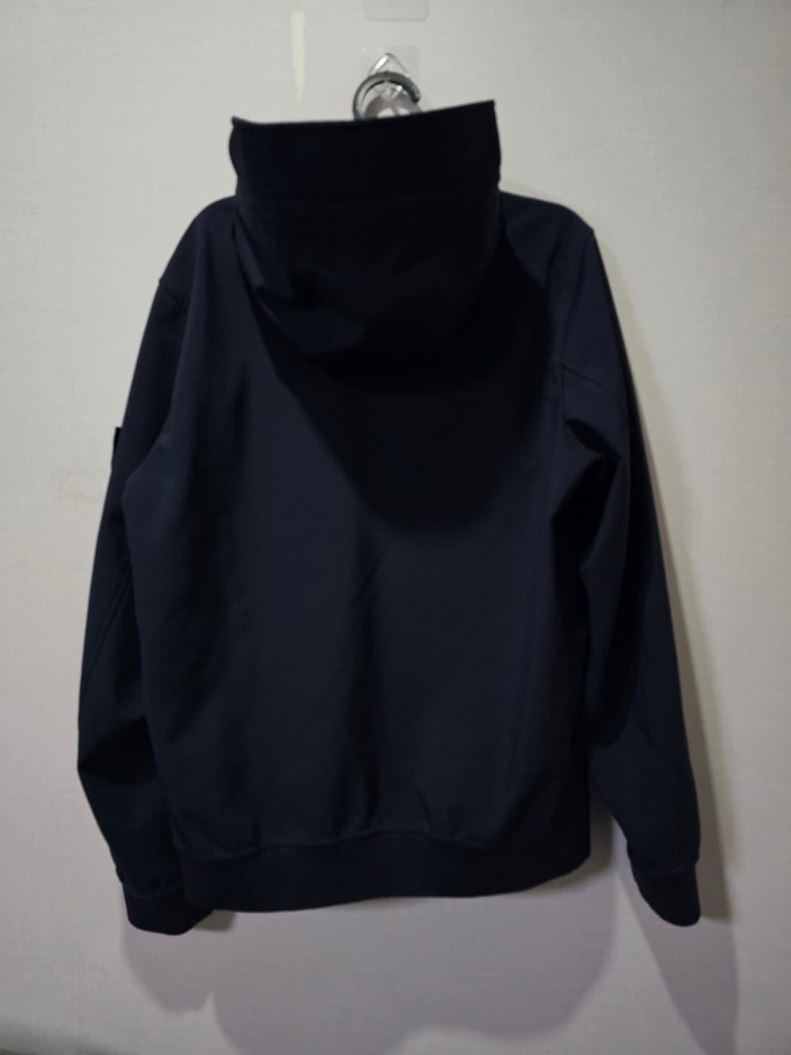 정품 스톤아일랜드 소프트 쉘 후드 자켓 95 / M 상품이미지4