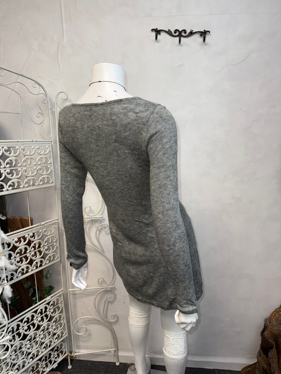 Gray lettering knit mini ops 상품이미지2