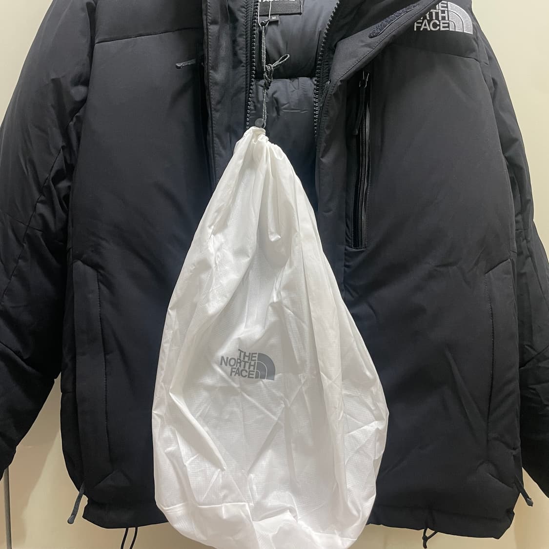 25FW 노스페이스 발토로 라이트 판매 상품이미지4
