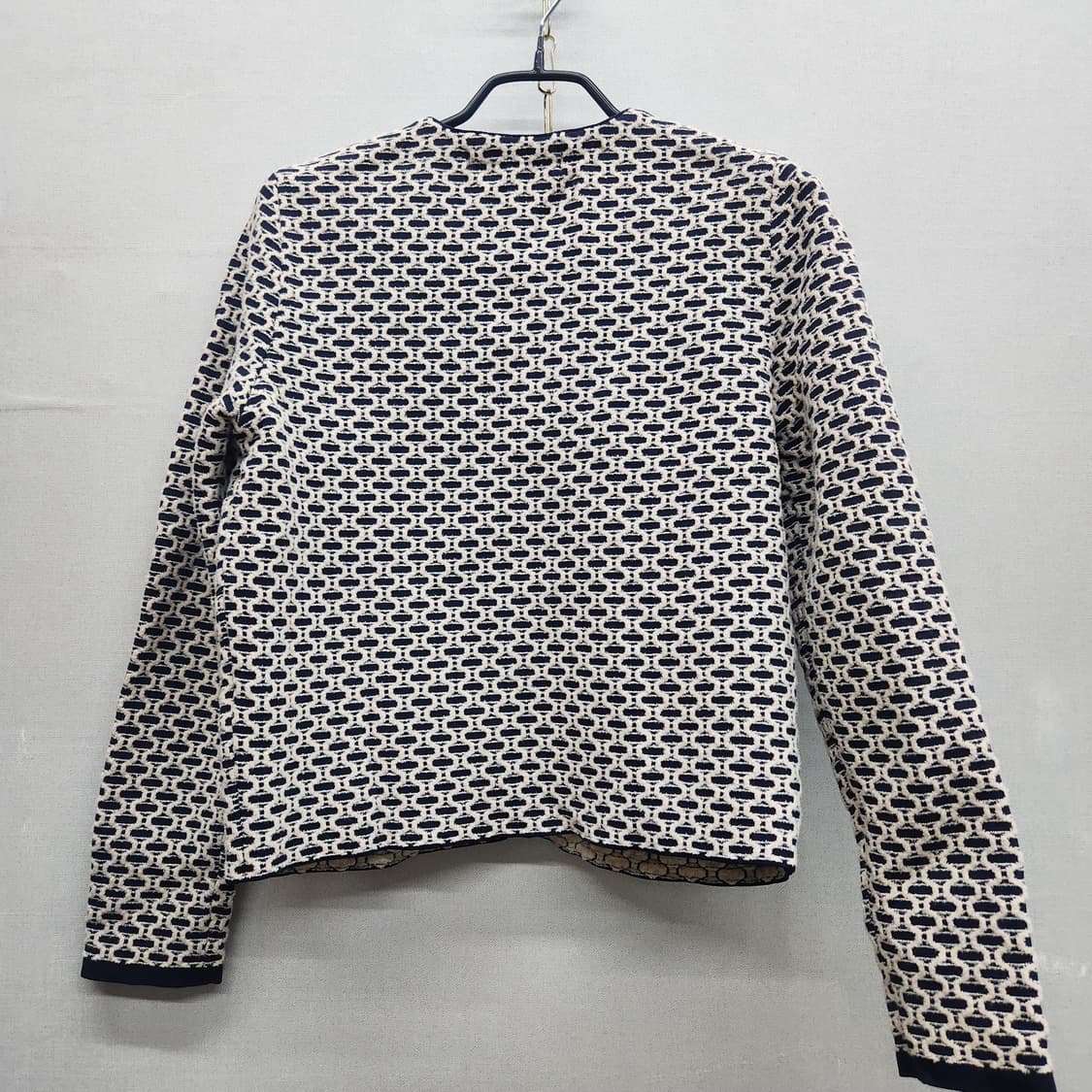on&on 온앤온 자카드 패턴 가디건 숏자켓 1(S) 상품이미지4