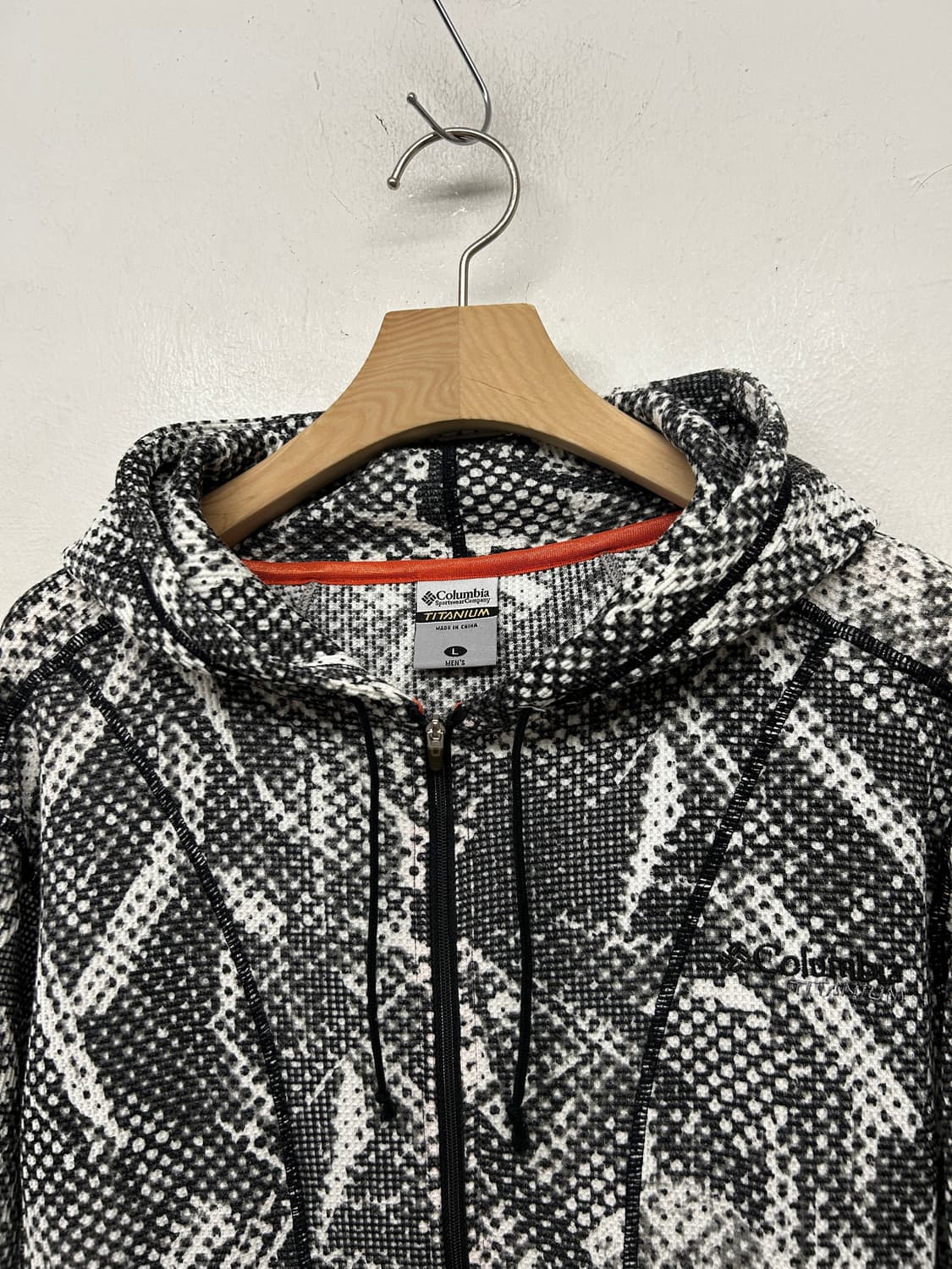 JPN 컬럼비아 패턴 후드 집업 상품이미지2