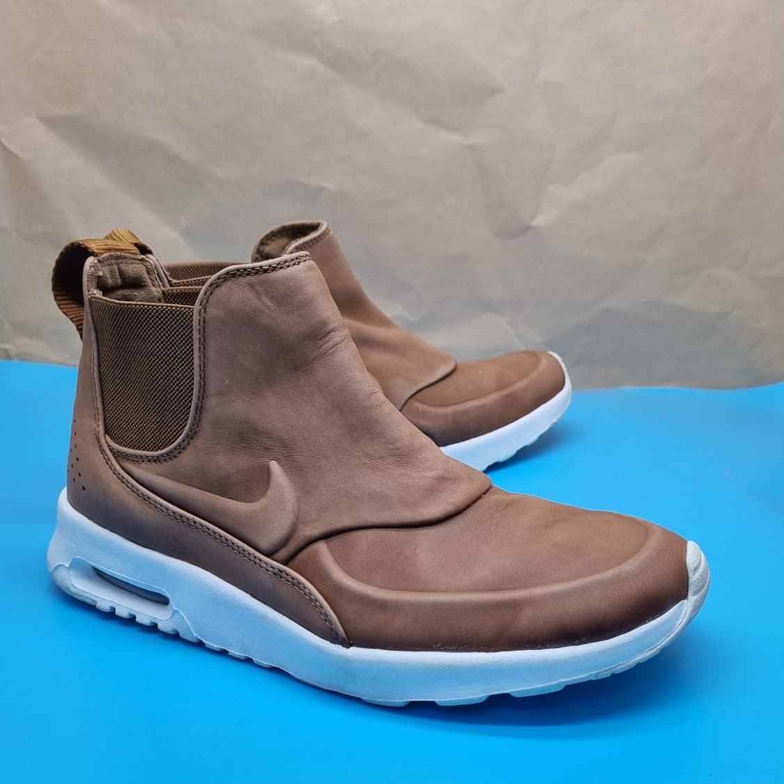 나이키 에어맥스 테아 레더 미드 250 상품이미지1