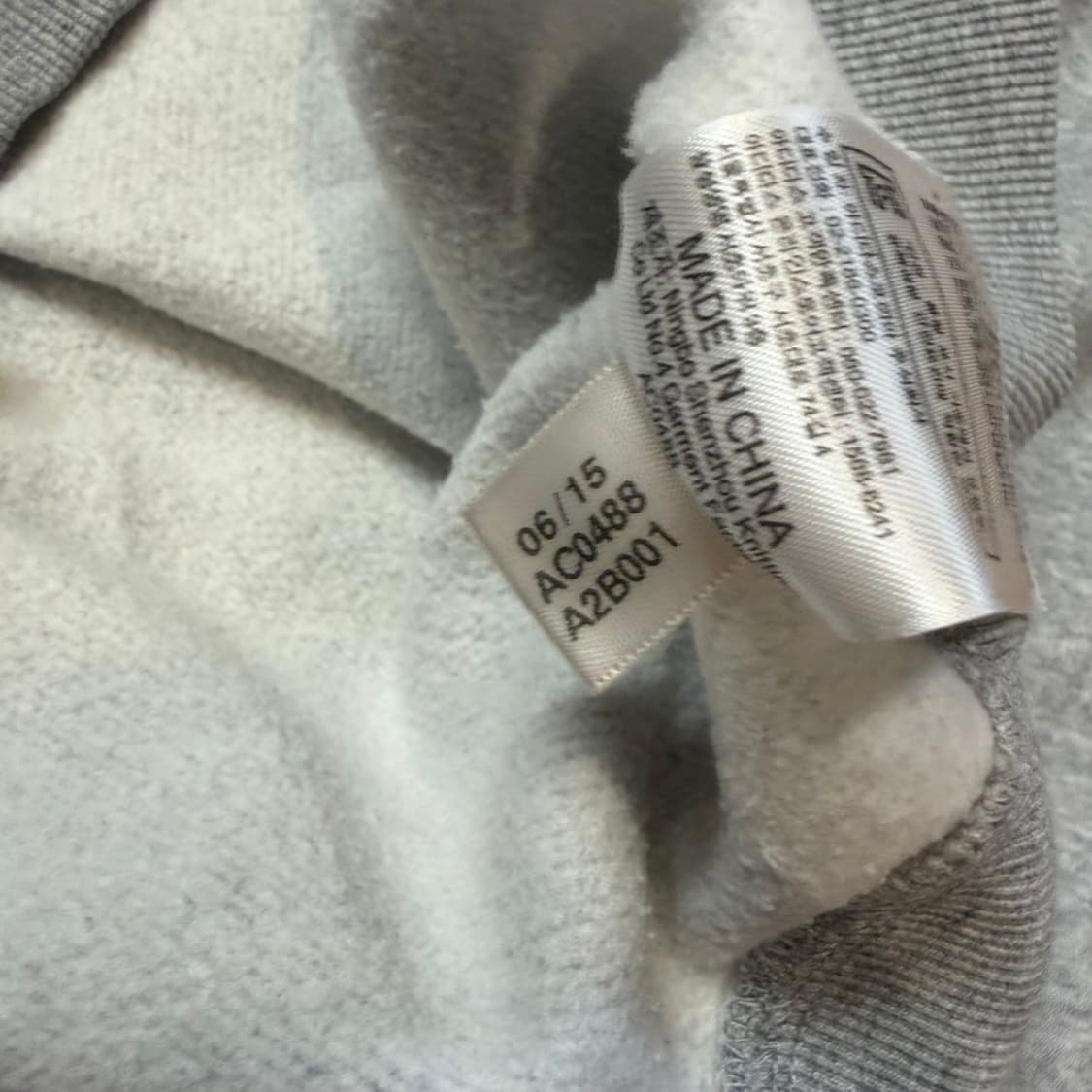 아디다스 빅로고 맨투맨  상품이미지5