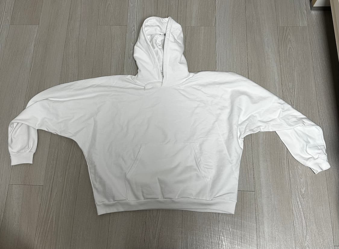 이지 x 고샤 루브친스키 블랭크 HD-01 후드 화이트 상품이미지1
