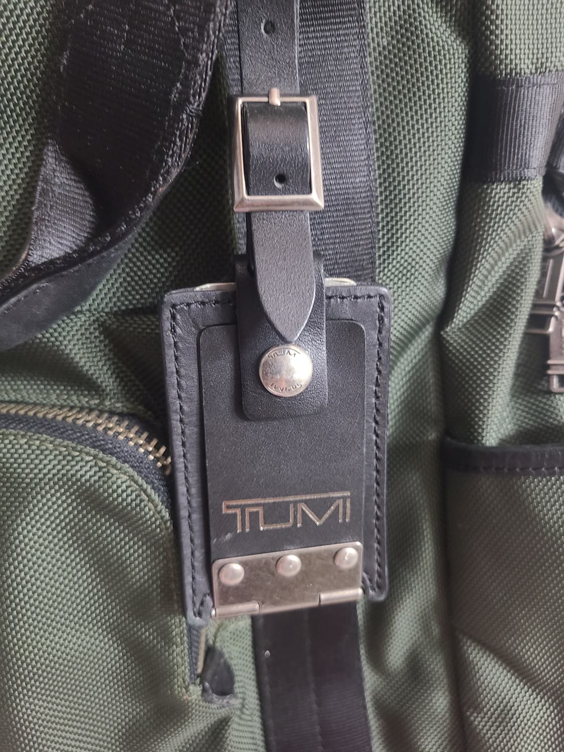 투미 르준 알파브라보 백팩 카키 상품이미지3