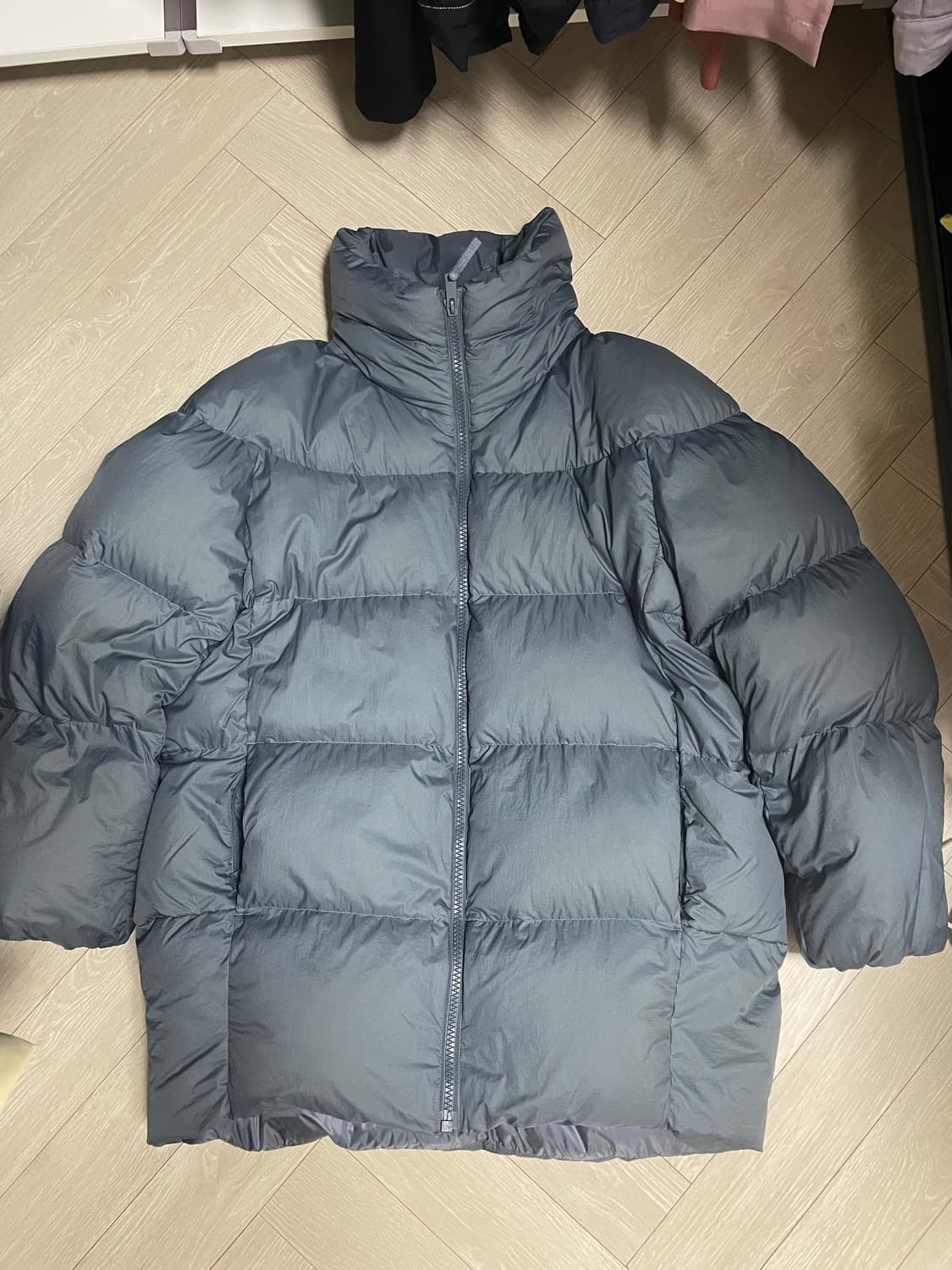 유니클로u 르메르 오버사이즈 패딩 M 상품이미지1