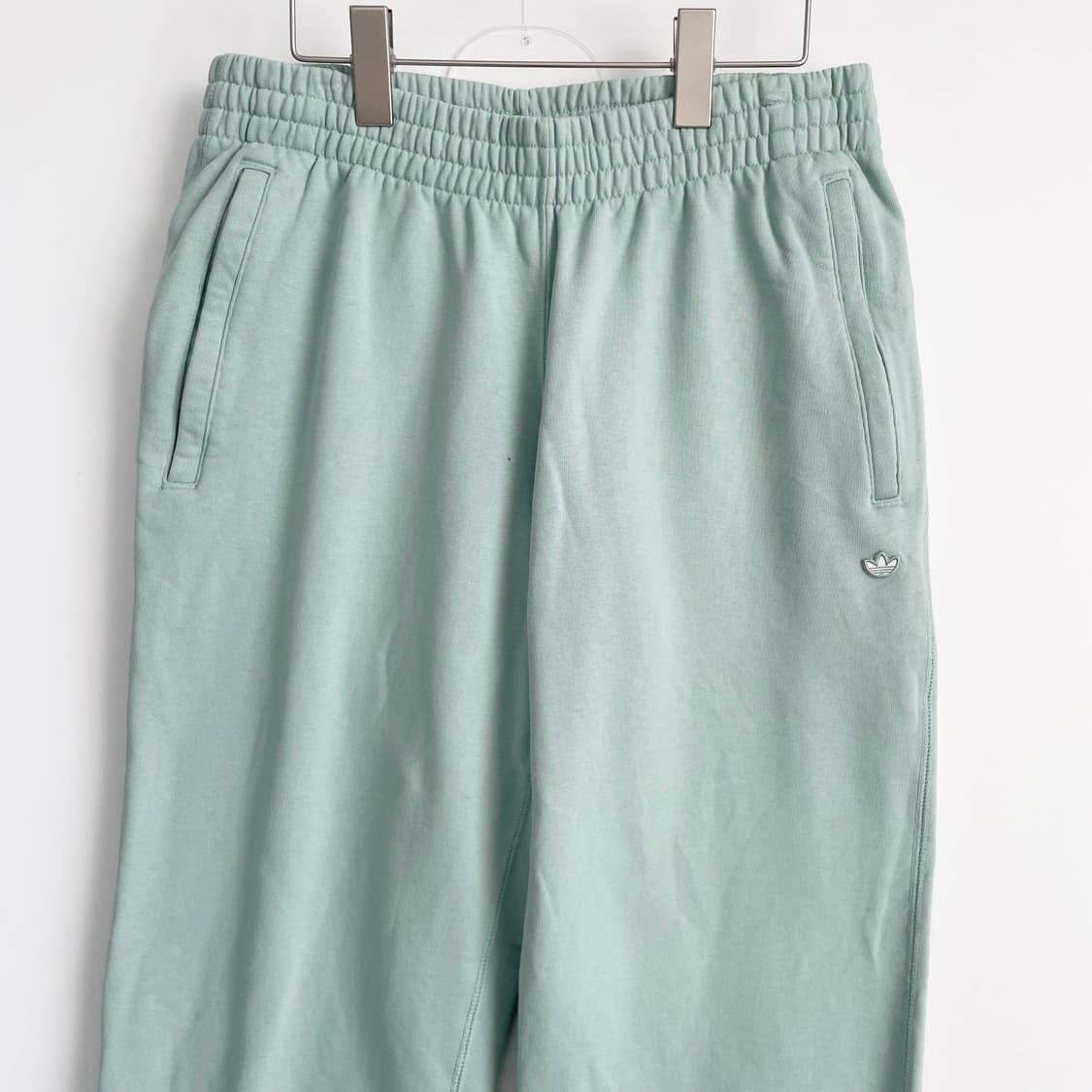 D1 아디다스 프리미엄 스웻팬츠 라이트 그린 33-36사이즈 상품이미지2