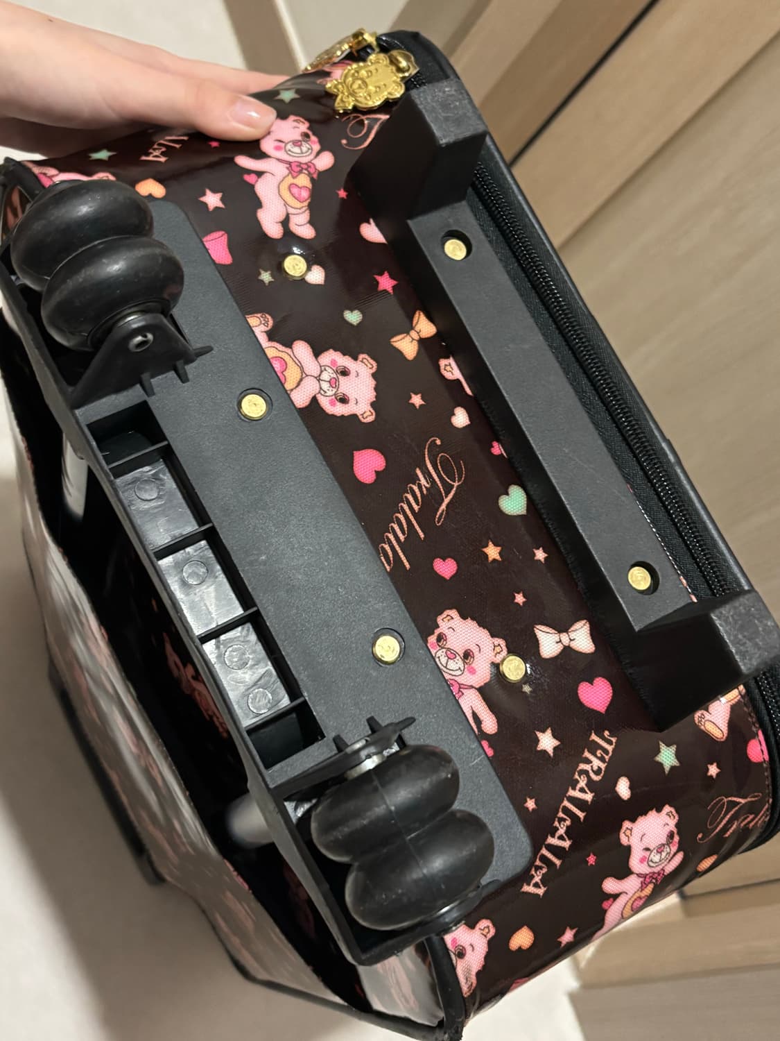 트랄라라 캐리어 가방  상품이미지3