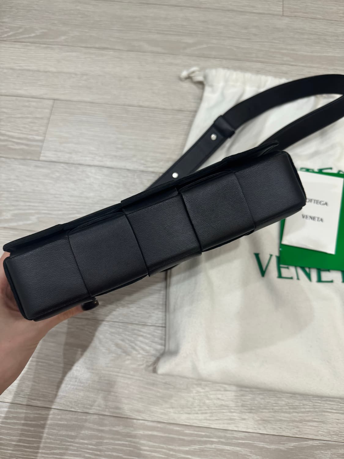 보테가베네타 카세트백 상품이미지8