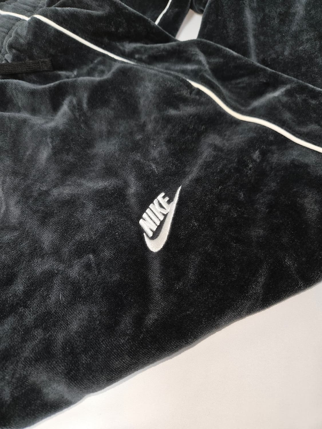 나이키 NSW 클럽 벨루어 벨벳 파이핑 조거팬츠 바지 XL 상품이미지3
