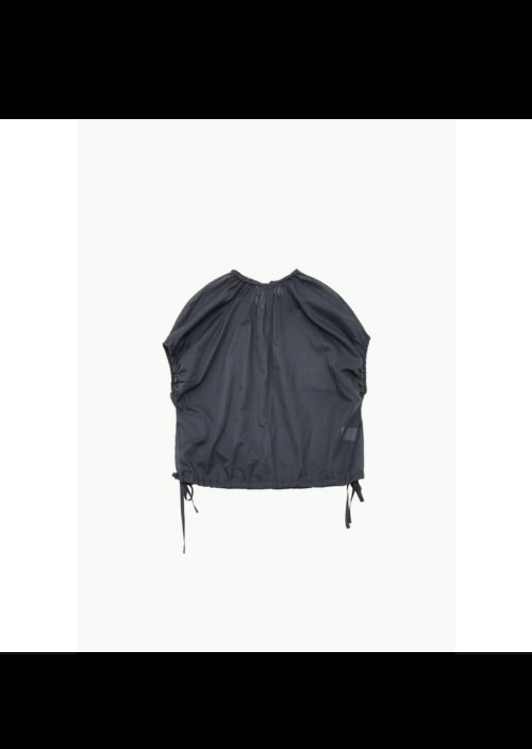 아모멘토 SHEER VOLUME SHIRRING TOP 네이비 상품이미지2