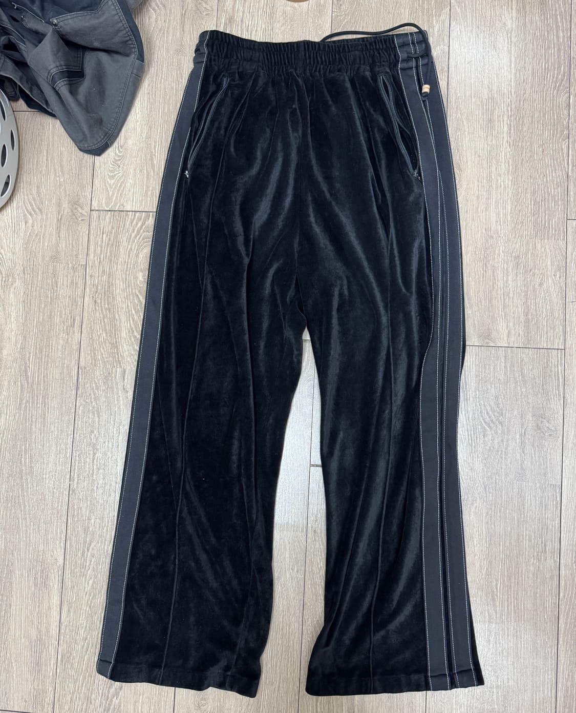 폴리테루 옵스큐라 트랙팬츠 상품이미지1