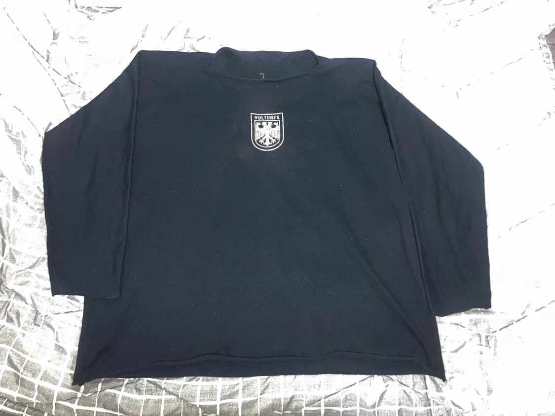 칸예 이지 벌쳐스 롱 슬리브 블랙 2 사이즈 상품이미지1