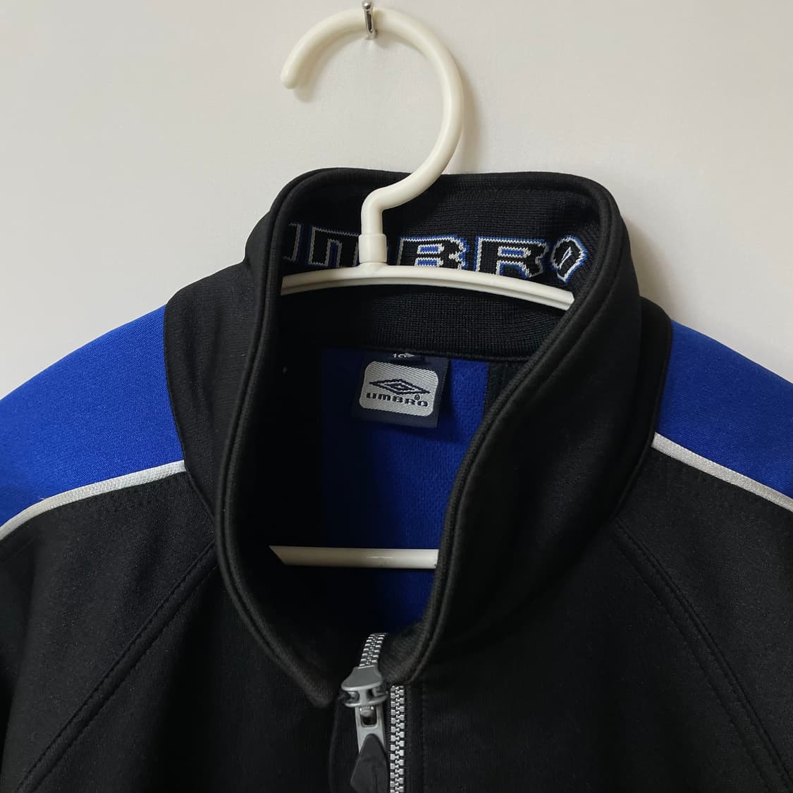 [ 3XL ] 엄브로 올드스쿨 스포츠 트랙탑 져지 상품이미지3