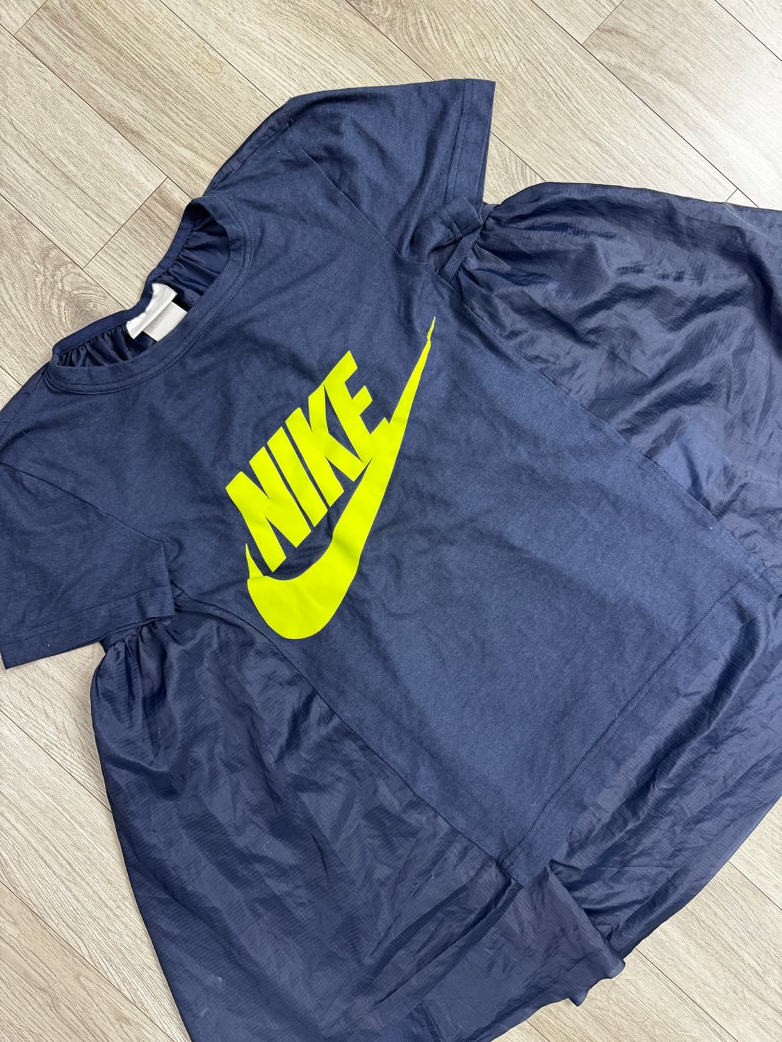 사카이 나이키 반팔 티셔츠 네이비 상품이미지3