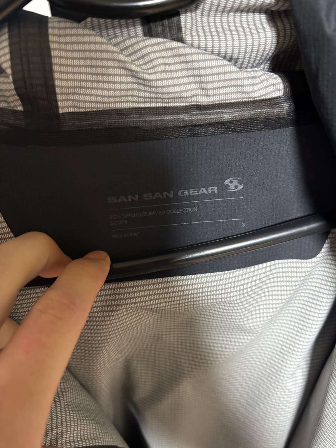 산산기어 윈드 쉴디드 자켓 블랙 24ss 상품이미지3