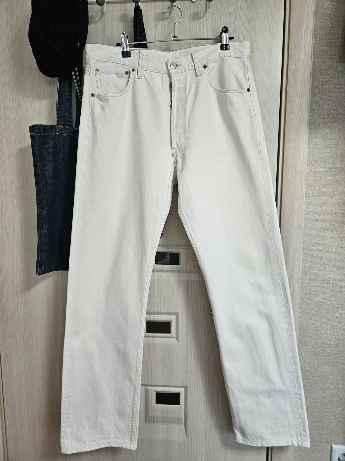 90s 폴란드제 levis 501 화이트진 34x34 상품이미지1