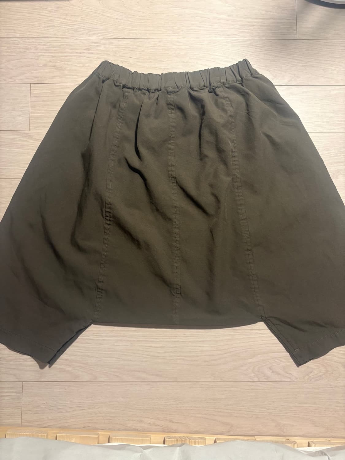 Comme des garcons 꼼데가르송 사루엘 팬츠 카키 상품이미지1