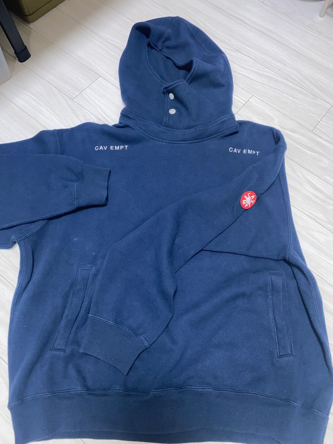 (새상품) 카브엠트 넥 스냅 후디  m사이즈 상품이미지1