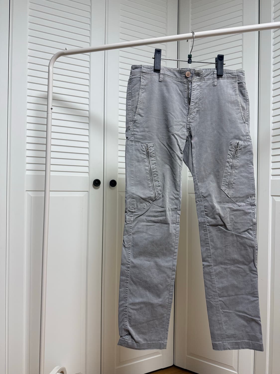 C.P company 카고팬츠 상품이미지1