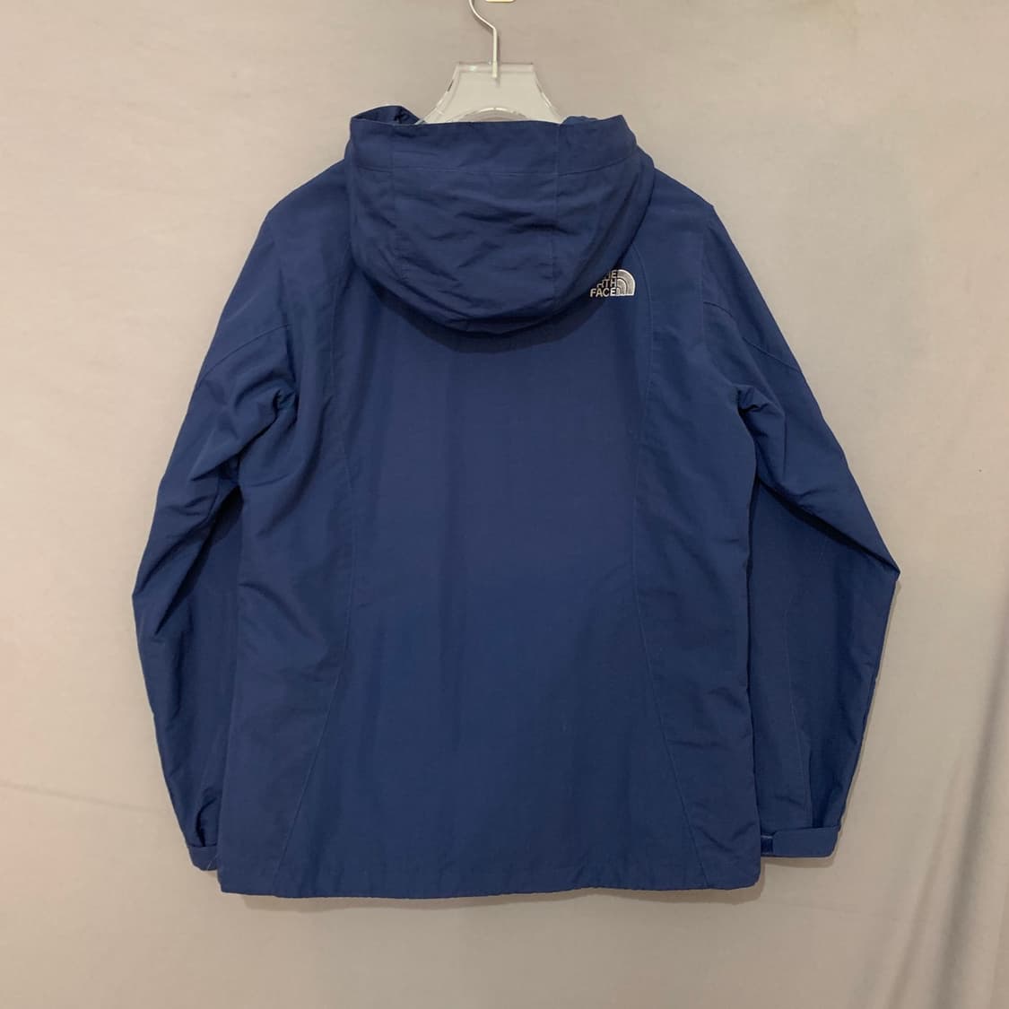 95 XL 노스페이스 여성 네이비 바람막이 후드 자켓 상품이미지2