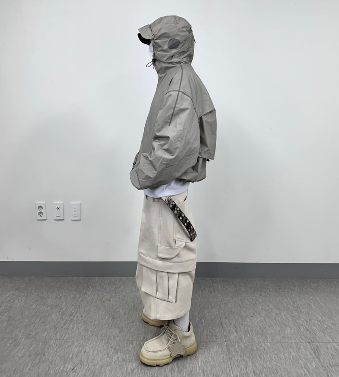 카미엔 타이탄 버뮤다 팬츠 반바지 라이트 베이지 상품이미지1