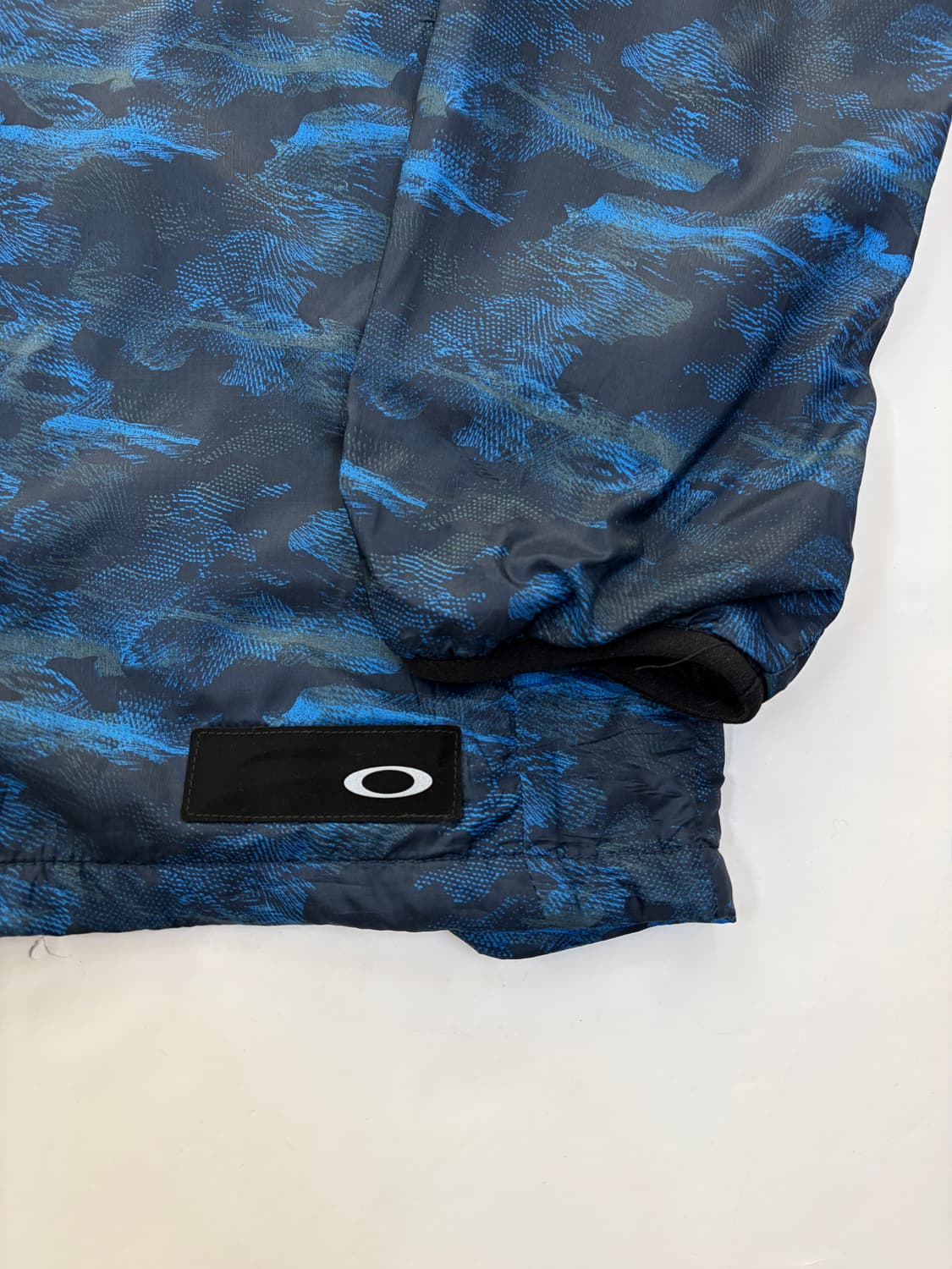 Oakley 카모 후드 바람막이 자켓 상품이미지3