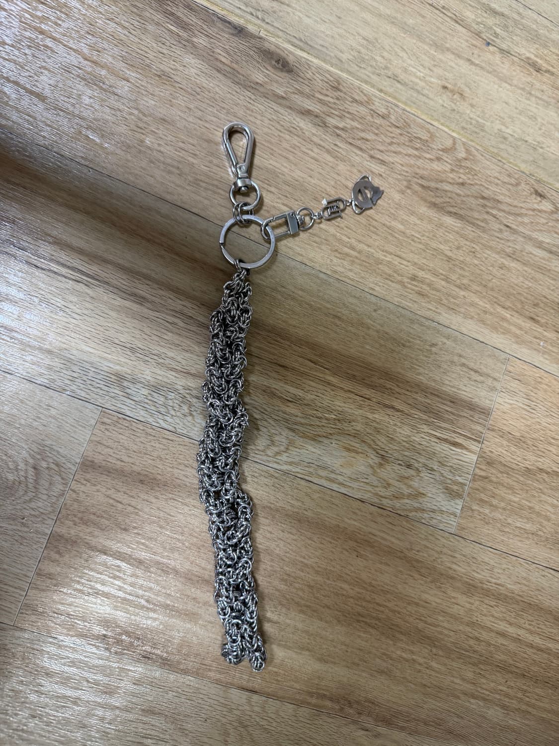 언더마이카 리키 멀티플 탱글스 더블 로고 키링 다운 블루 - 23SS 상품이미지2