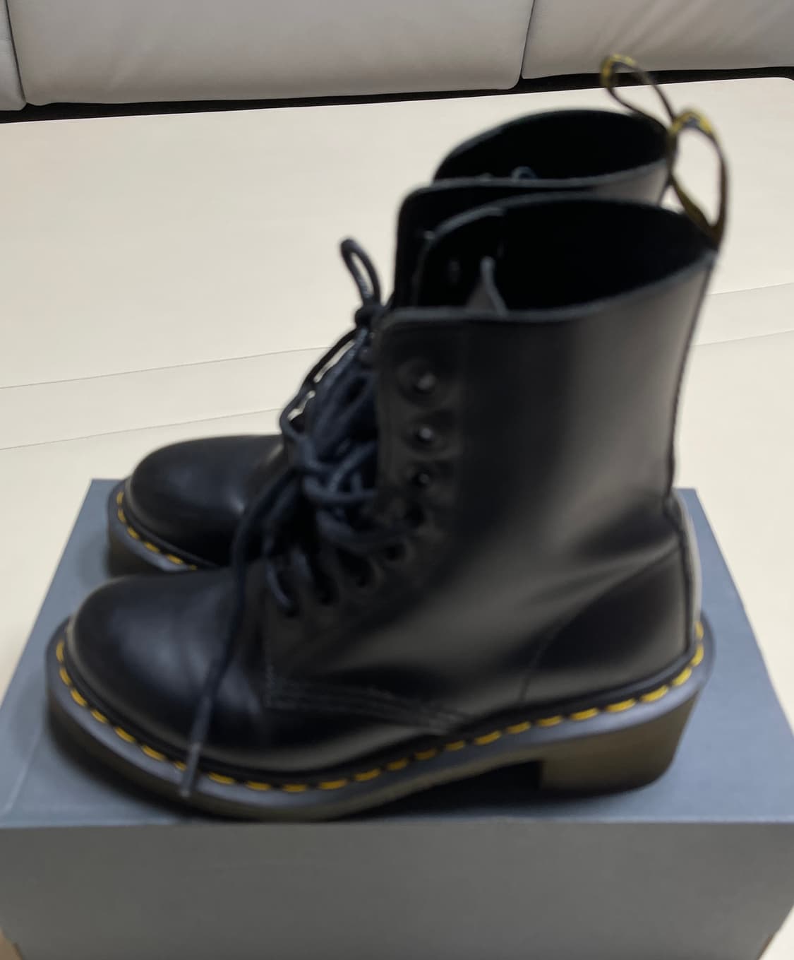닥터마틴 1460 스무스 가죽 8홀 부츠 블랙 EU36 (230mm) 상품이미지3