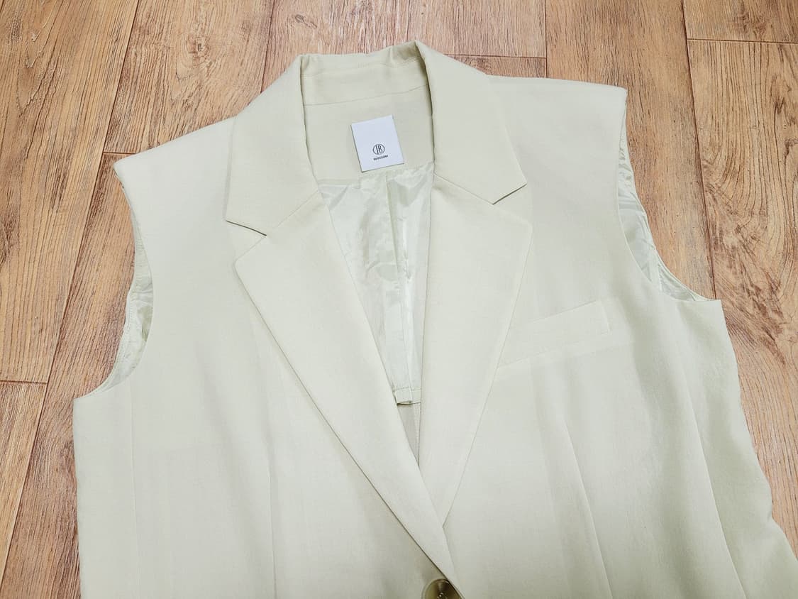 블러썸에이치컴퍼니 슬리브리스 자켓 55-66 상품이미지2