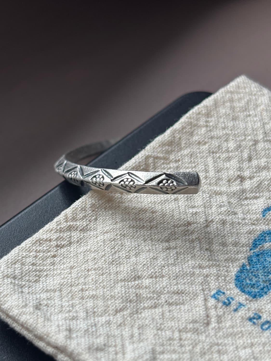 카렌 실버 각인 오픈 뱅글 (13.7g / 남녀공용 새상품) 상품이미지3