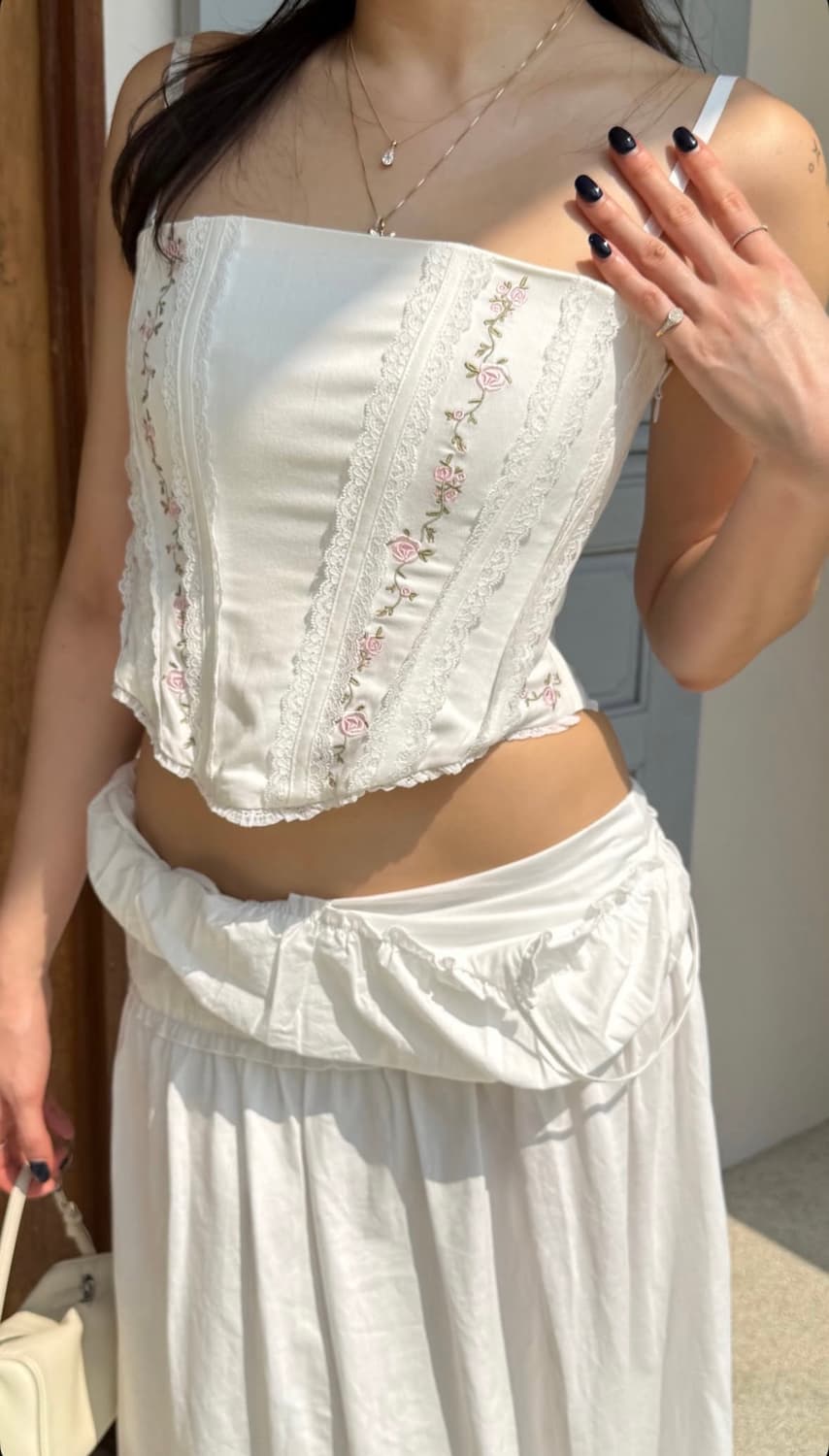 바로배송 / 새상품 - 글로니 LACE ROSE CORSET TOP 상품이미지2