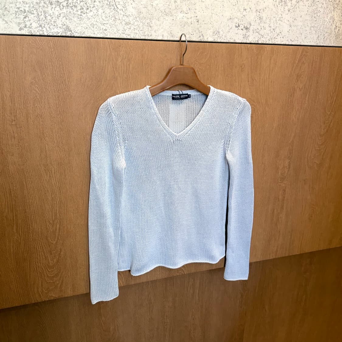 폴로 랄프 로렌 브이넥 롱슬리브 니트 디테일 라이트 블루 상품이미지3
