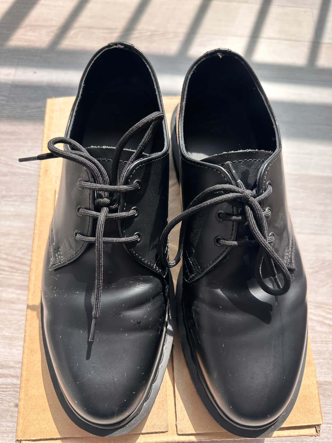 닥터마틴 모노 상품이미지2