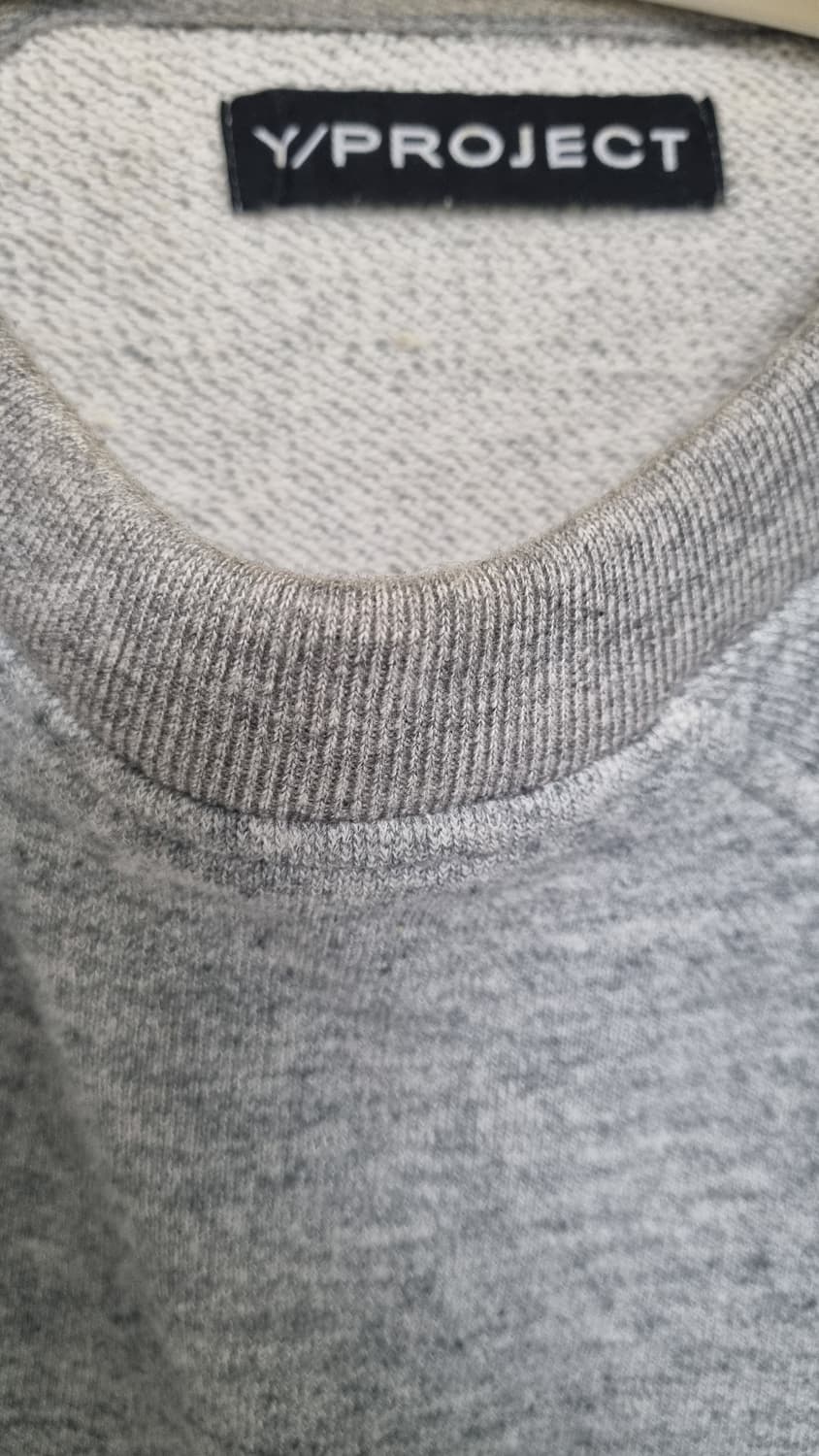 YPROJECT 버튼 맨투맨 상품이미지3