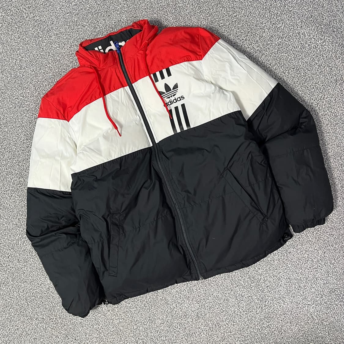 아디다스 양면 패딩 자켓 상품이미지4