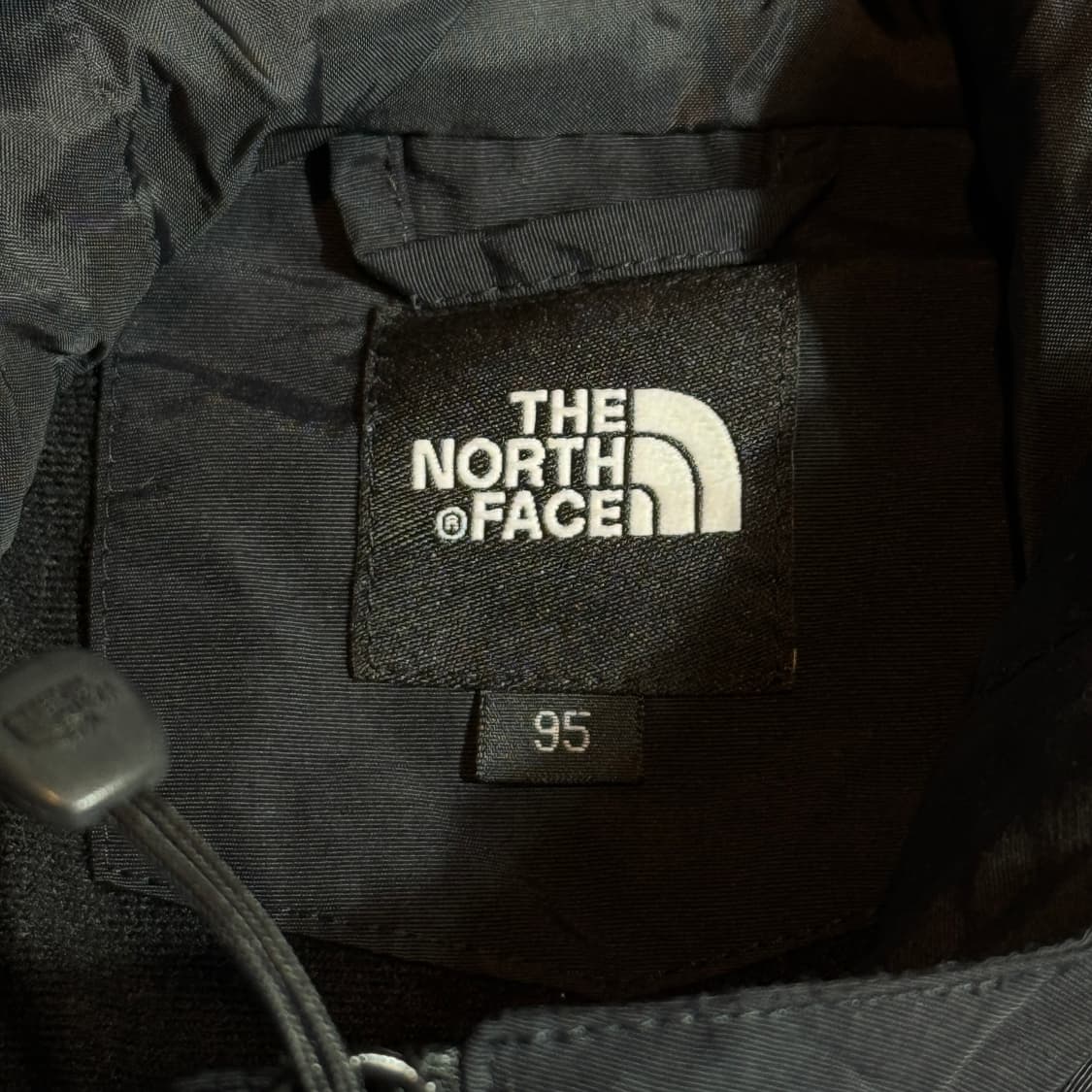 노스페이스 블랙 바람막이 후드자켓 상품이미지4