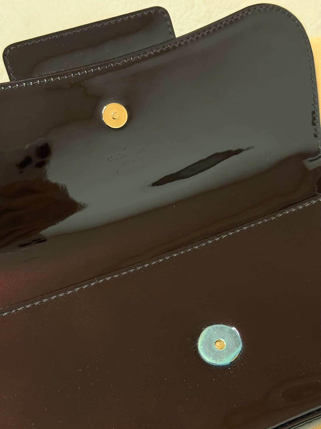 (미사용) 루이비통 모노그램 베르니 소베 클러치 상품이미지3