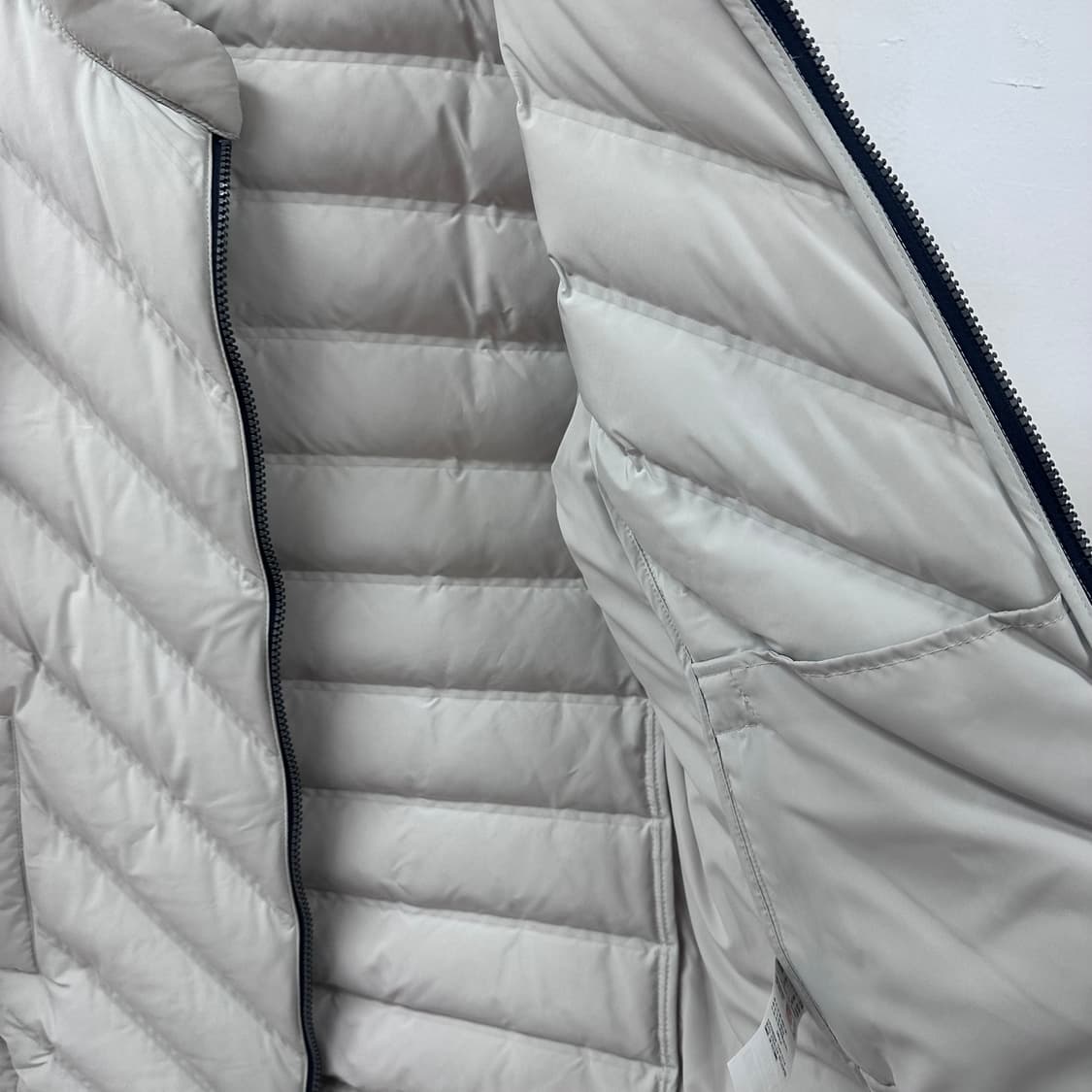 HAZZY 헤지스 22s 골프 여성 경량 다운 자켓 100 J28 상품이미지8