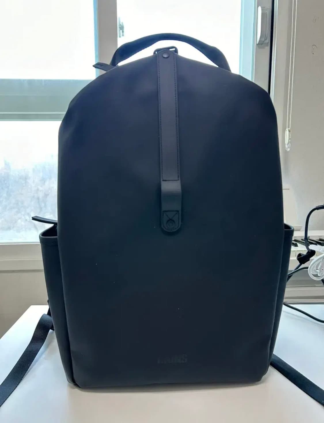 레인스 클립 프론트 백팩 (방수) 블랙 상품이미지2