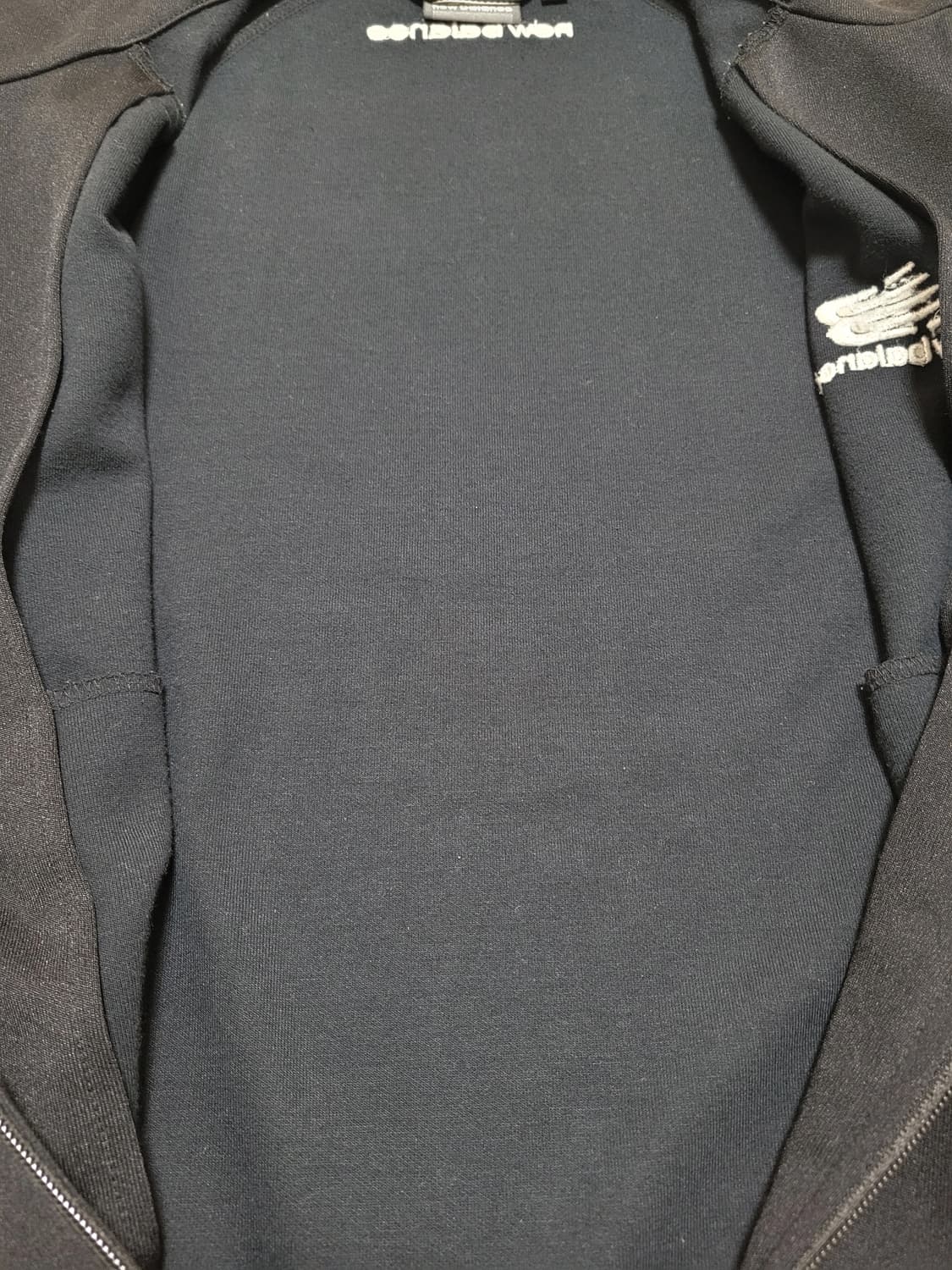 뉴발란스 스탠다드 트랙 집업 자켓 S 상품이미지3