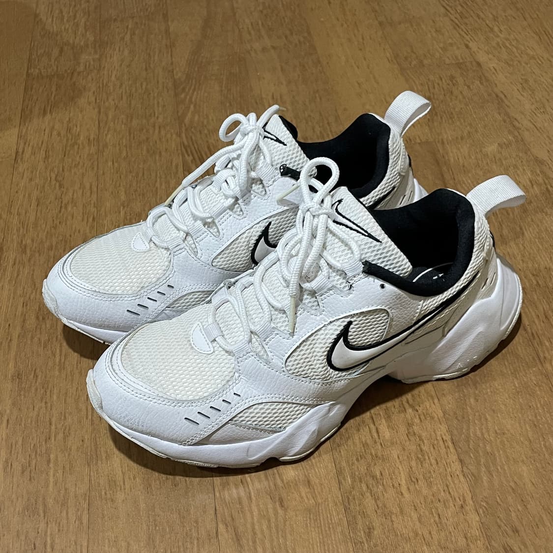 나이키 에어 하이츠 운동화 270 상품이미지3